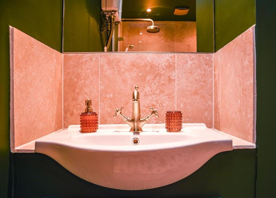 Witty Fox Cottage - 2 Bedrooms Bruton Dış mekan fotoğraf